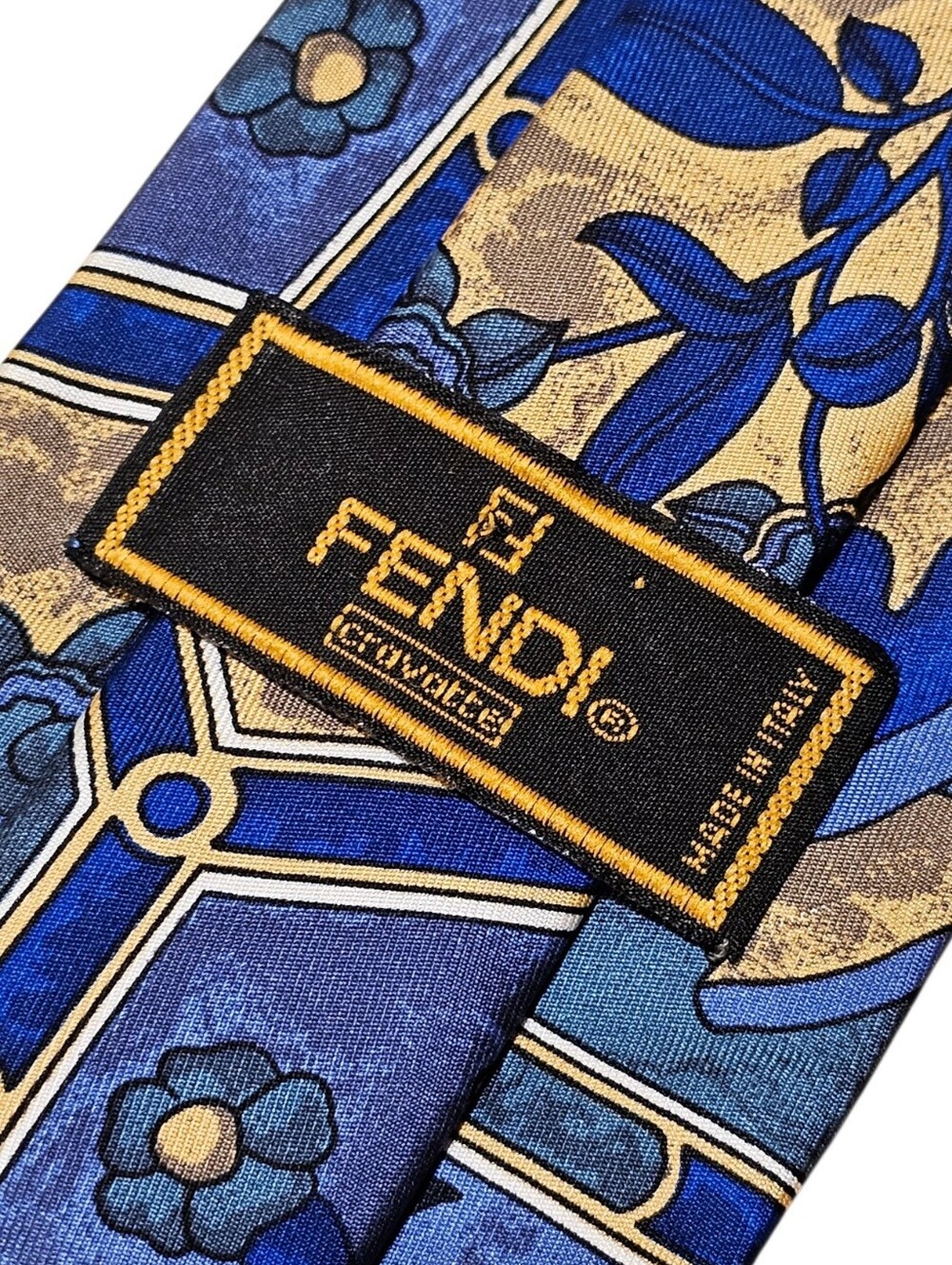 FENDI TIE - Picture 12 of 14